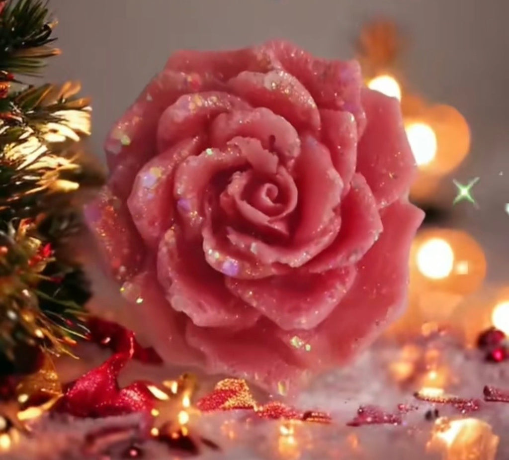 Christmas Rose Collection – Pack of 10 Festive Fragranced Roses”