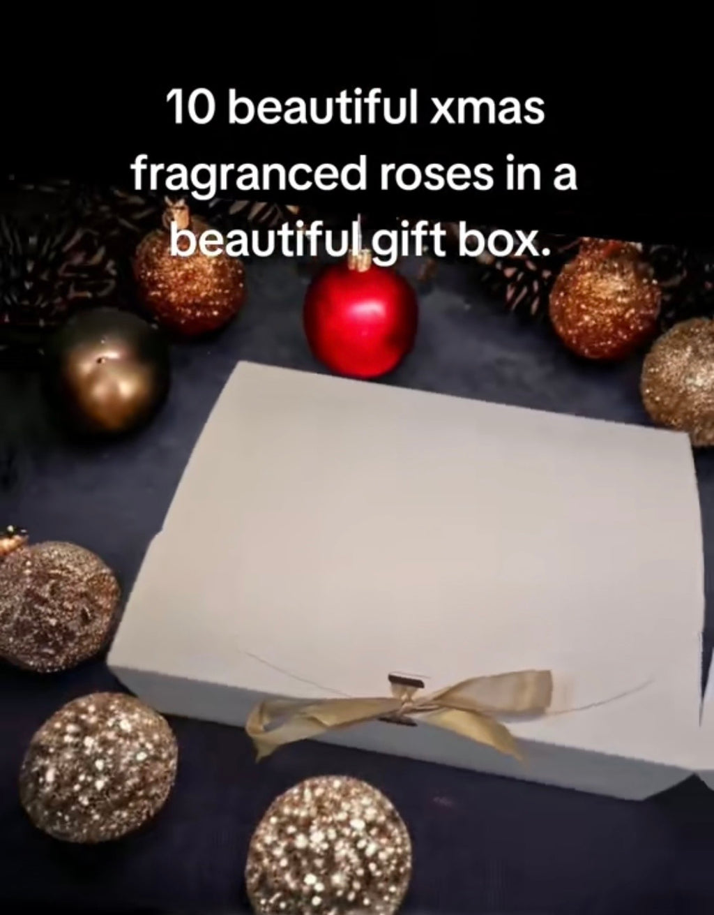 Christmas Rose Collection – Pack of 10 Festive Fragranced Roses”