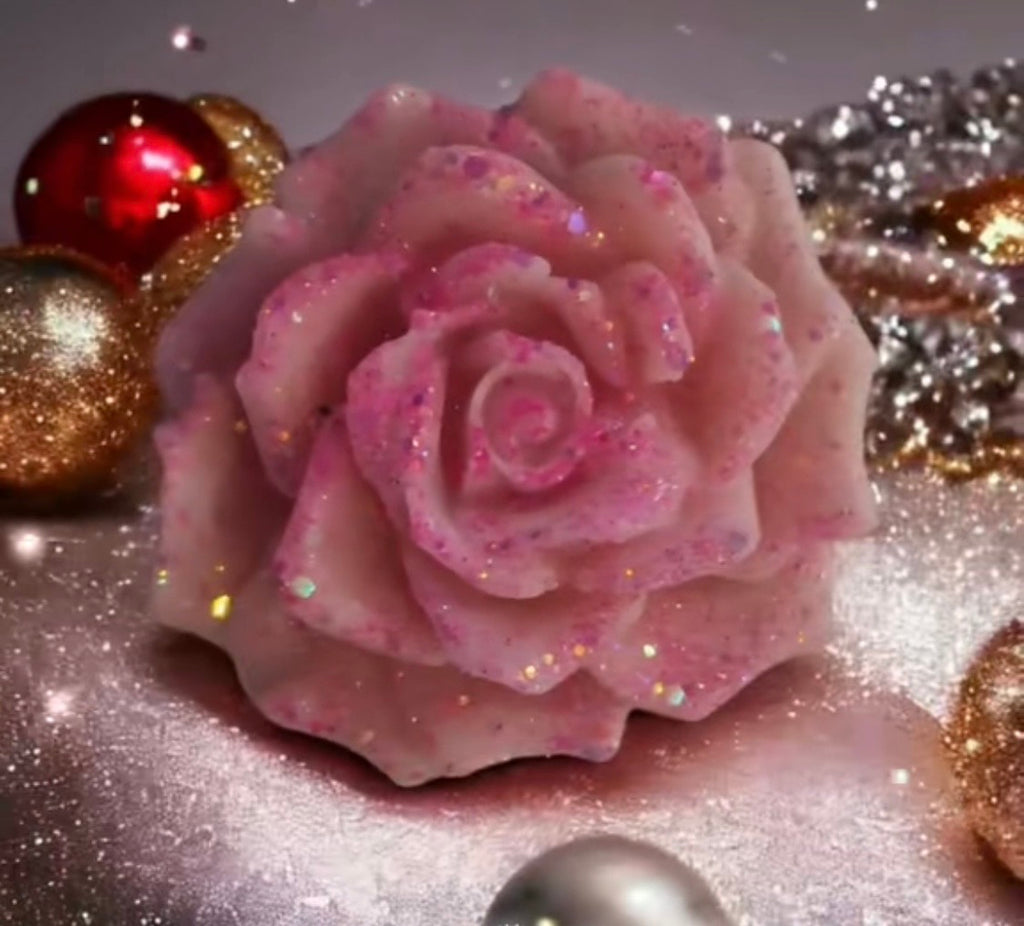 Christmas Rose Collection – Pack of 10 Festive Fragranced Roses”