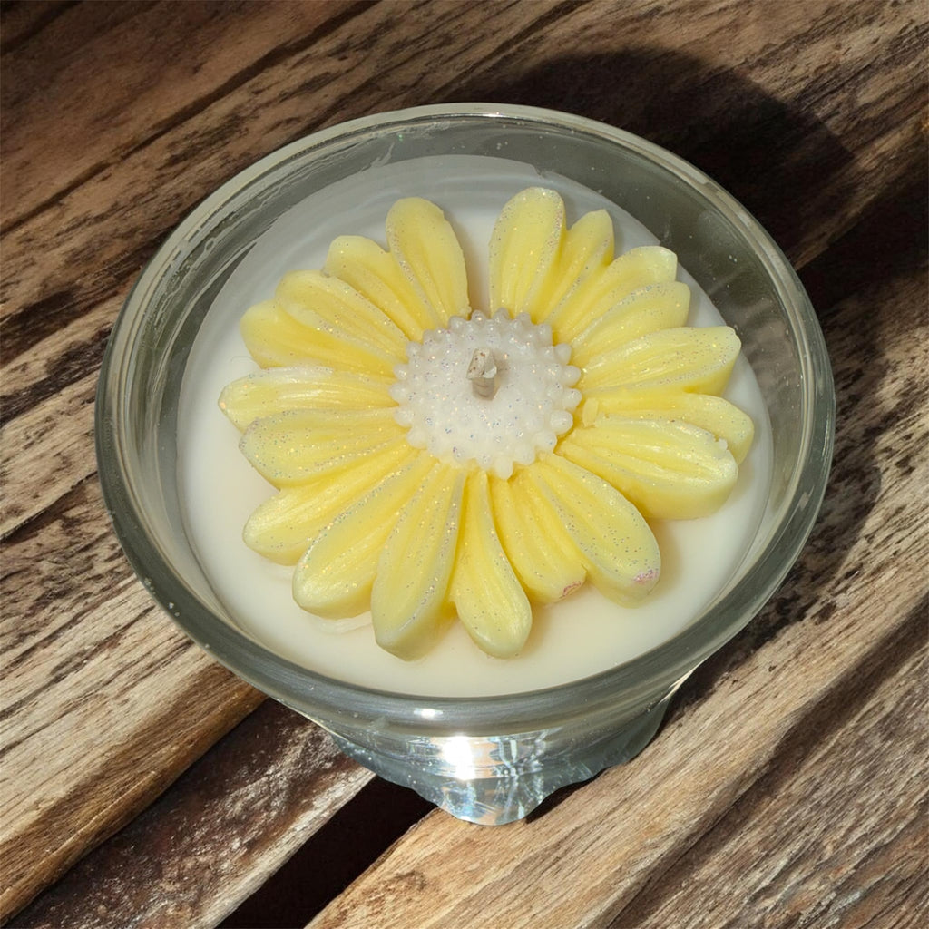 Daisy candles